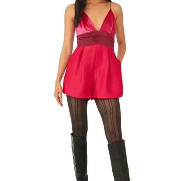 Free People NWT Skylie Saylor Barbiecore Romper - Picture 3 of 12